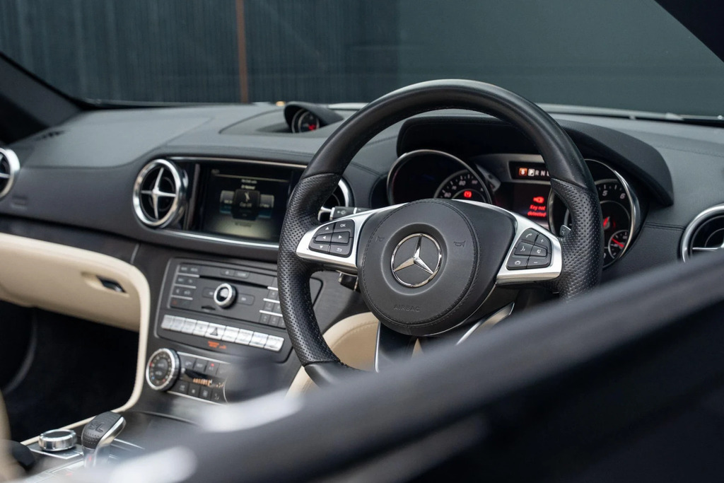 Mercedes-Benz SL Class Sl 500 Amg Line Grey #42