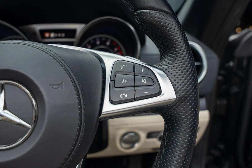 Mercedes-Benz SL Class Sl 500 Amg Line Grey #22