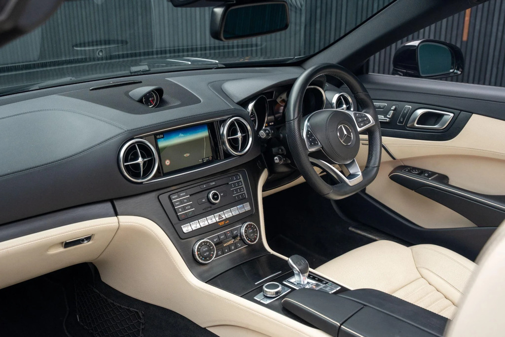 Mercedes-Benz SL Class Sl 500 Amg Line Grey #41