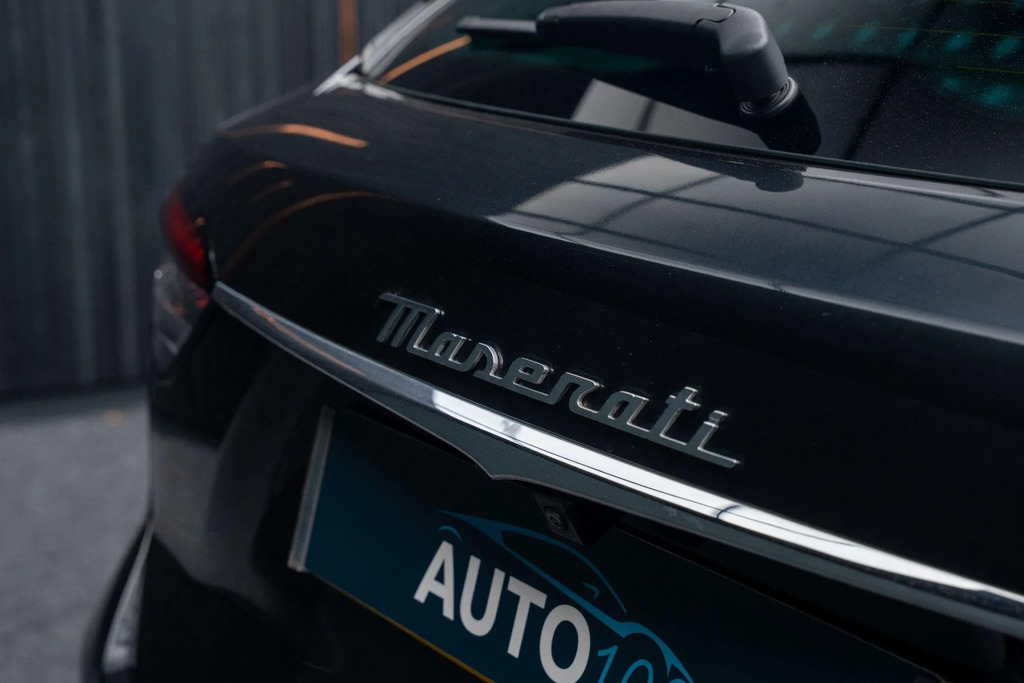 Maserati Levante Hybrid Gt Blue #23