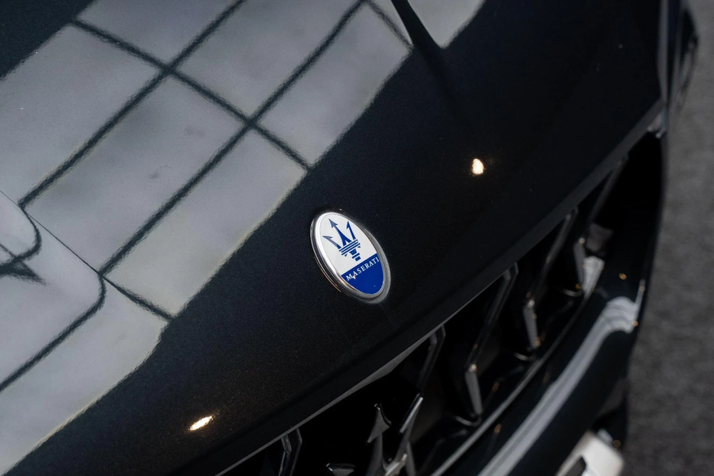 Maserati Levante Hybrid Gt Blue #37