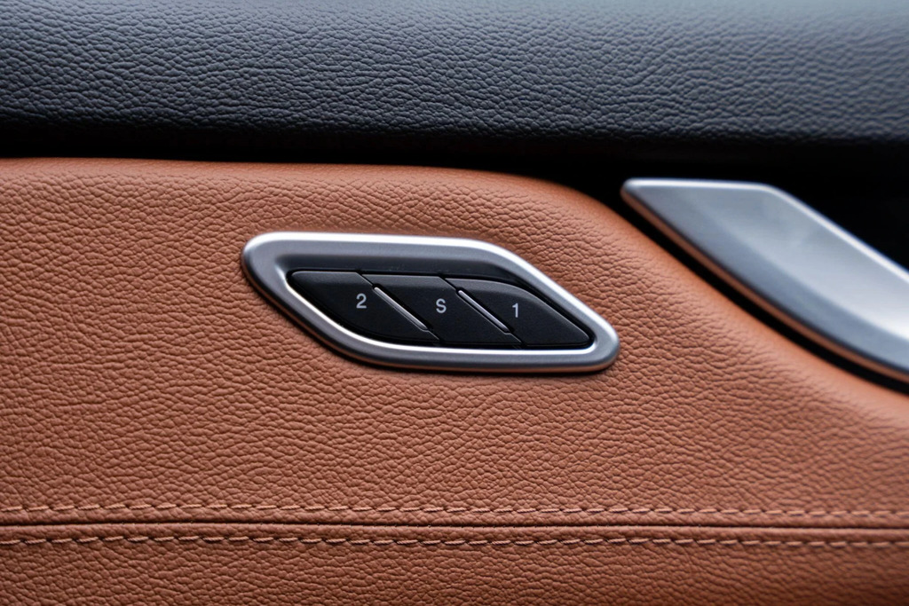 Maserati Levante Hybrid Gt Blue #28