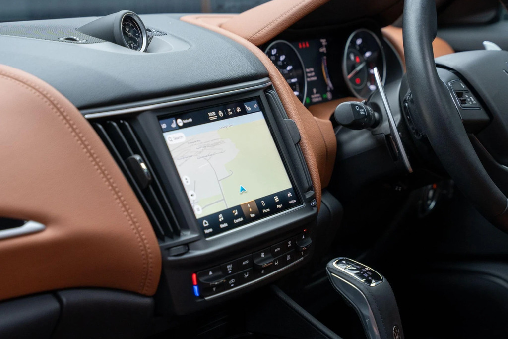 Maserati Levante Hybrid Gt Blue #49