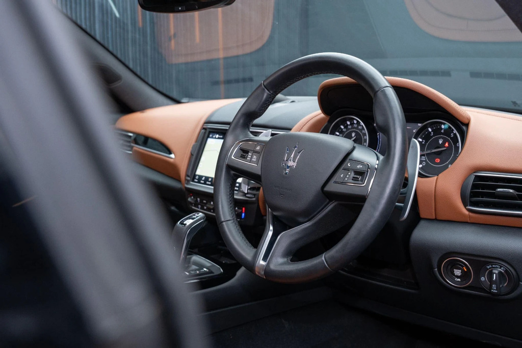Maserati Levante Hybrid Gt Blue #42