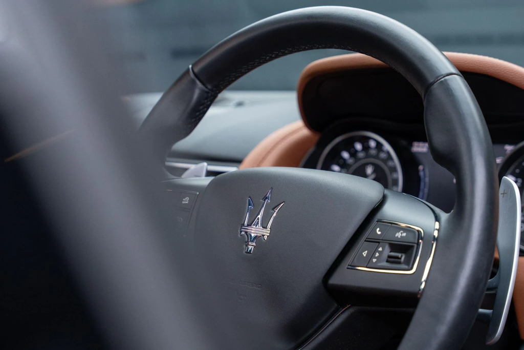 Maserati Levante Hybrid Gt Blue #47