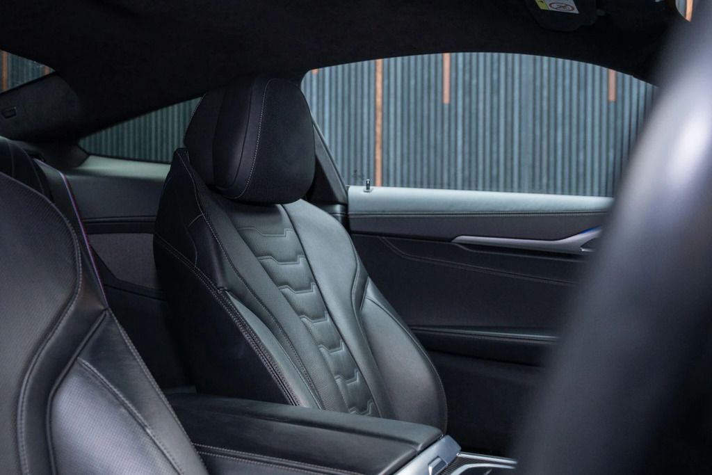 BMW 8 Series 840I M Sport Black #36
