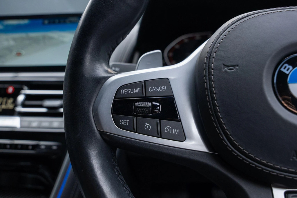 BMW 8 Series 840I M Sport Black #33