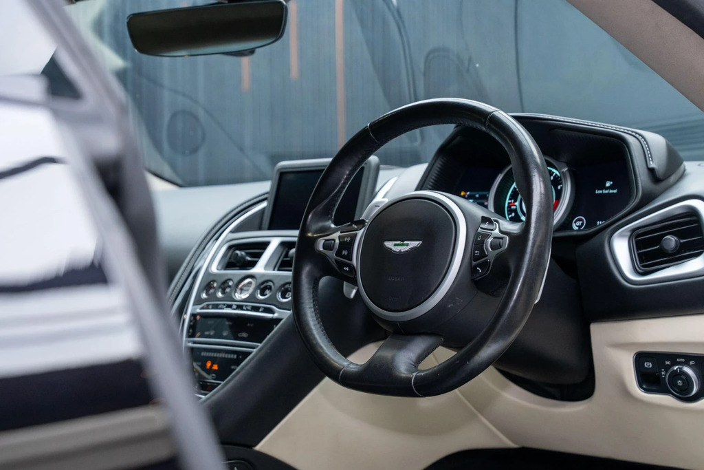 Aston Martin DB11 4.0 V8 Euro 6 Ss Black #4