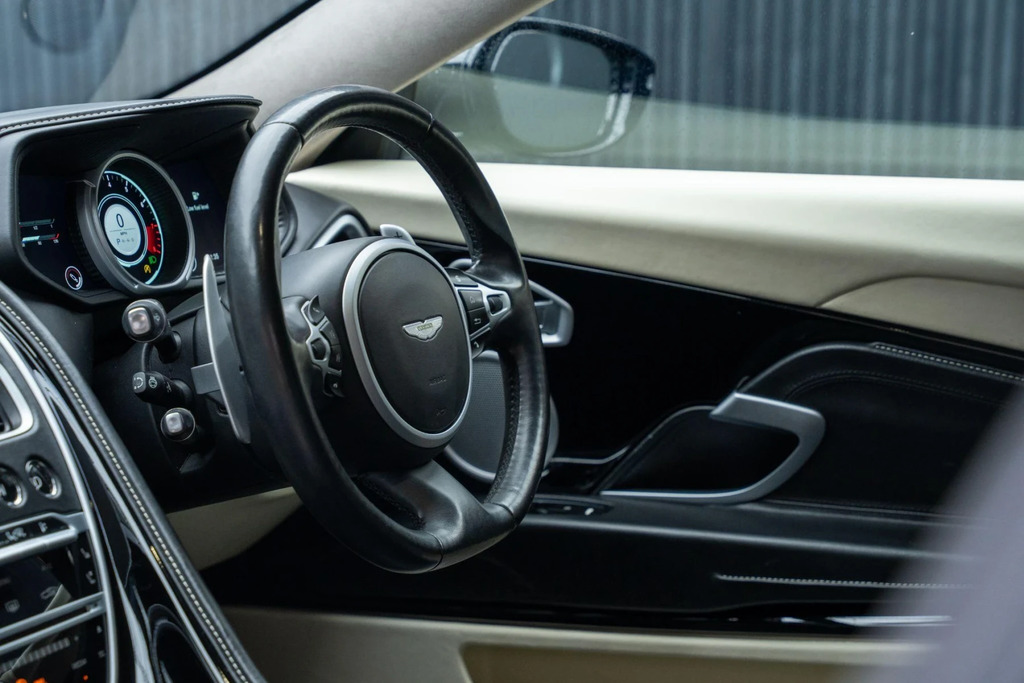 Aston Martin DB11 4.0 V8 Coupe Euro 6 Ss 535 Ps Grey #33