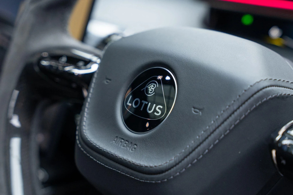 Lotus Eletre 112Kwh R RY73PKE Yellow #36