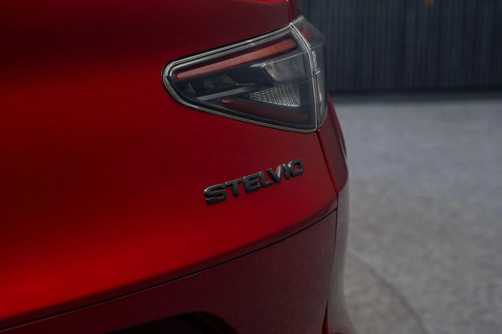 Alfa Romeo Stelvio Stelvio V6 Bt Quadrifoglio Awd Black #29