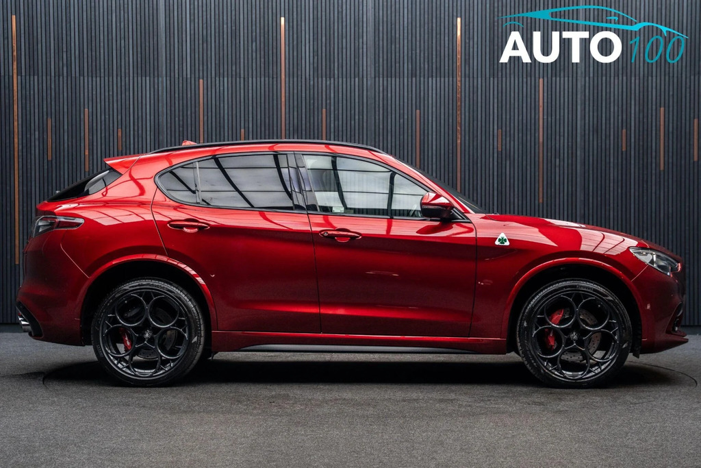 Alfa Romeo Stelvio Stelvio V6 Bt Quadrifoglio Awd Black #17