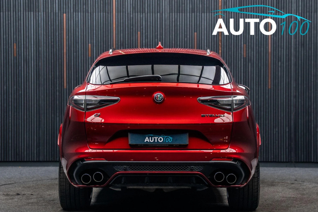 Alfa Romeo Stelvio Stelvio V6 Bt Quadrifoglio Awd Black #23