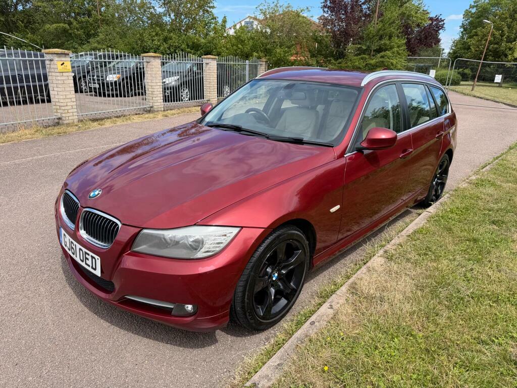 BMW 3 Series 2.0 318D Exclusive Edition Touring Euro 5 S S Red #3