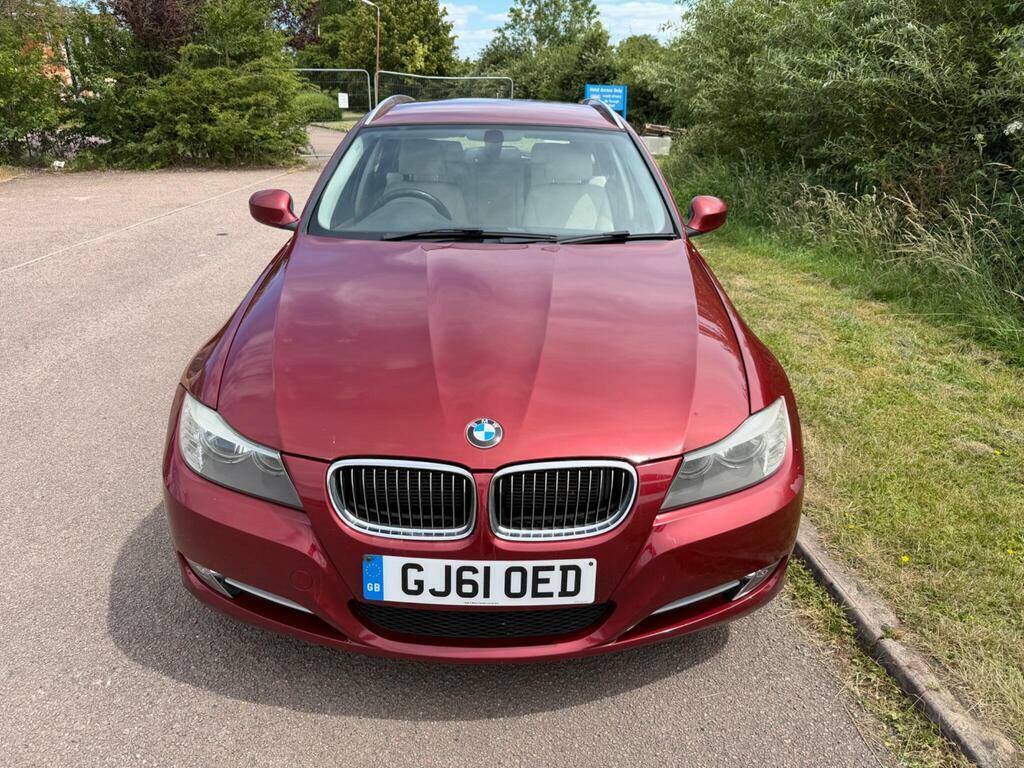 BMW 3 Series 2.0 318D Exclusive Edition Touring Euro 5 S S Red #2