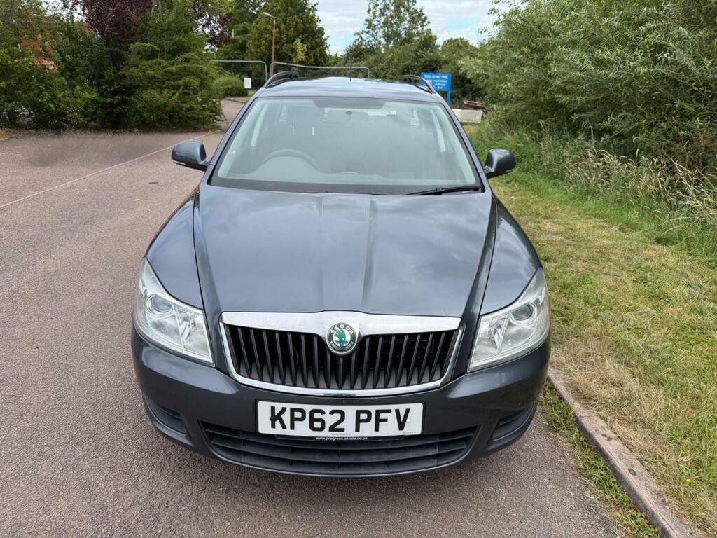 Skoda Octavia 1.6 Tdi Se Euro 5 Grey #2