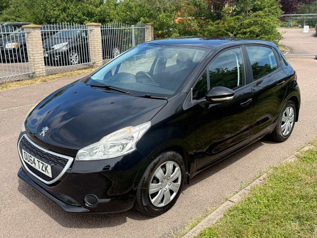 Peugeot 208 1.2 Vti Puretech Access Euro 5 Black #3