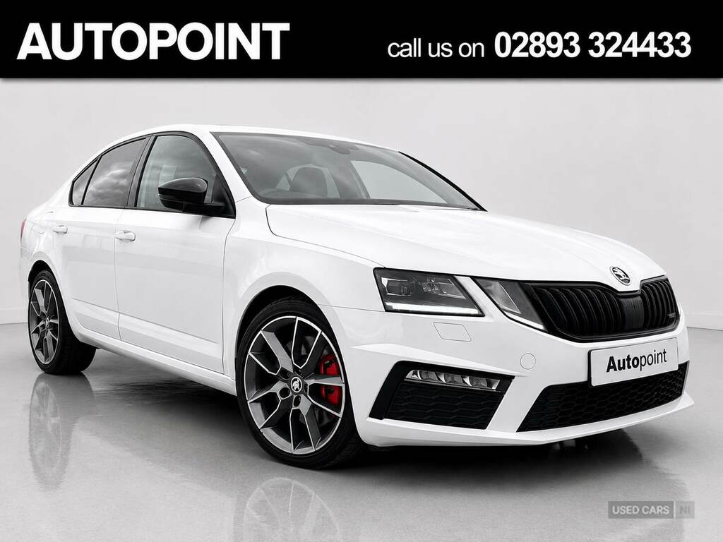 Skoda Octavia 2.0 Tsi 245 Vrs Dsg Black Pack White