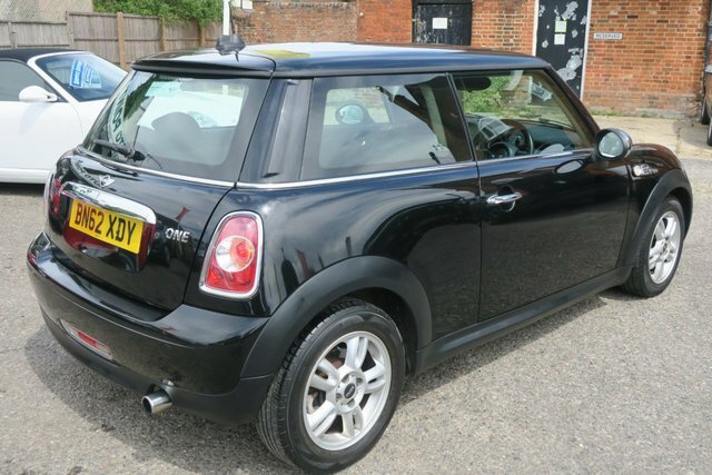 Mini Hatch 2012 1.6 One Hatchback Euro 5 9 Black #2