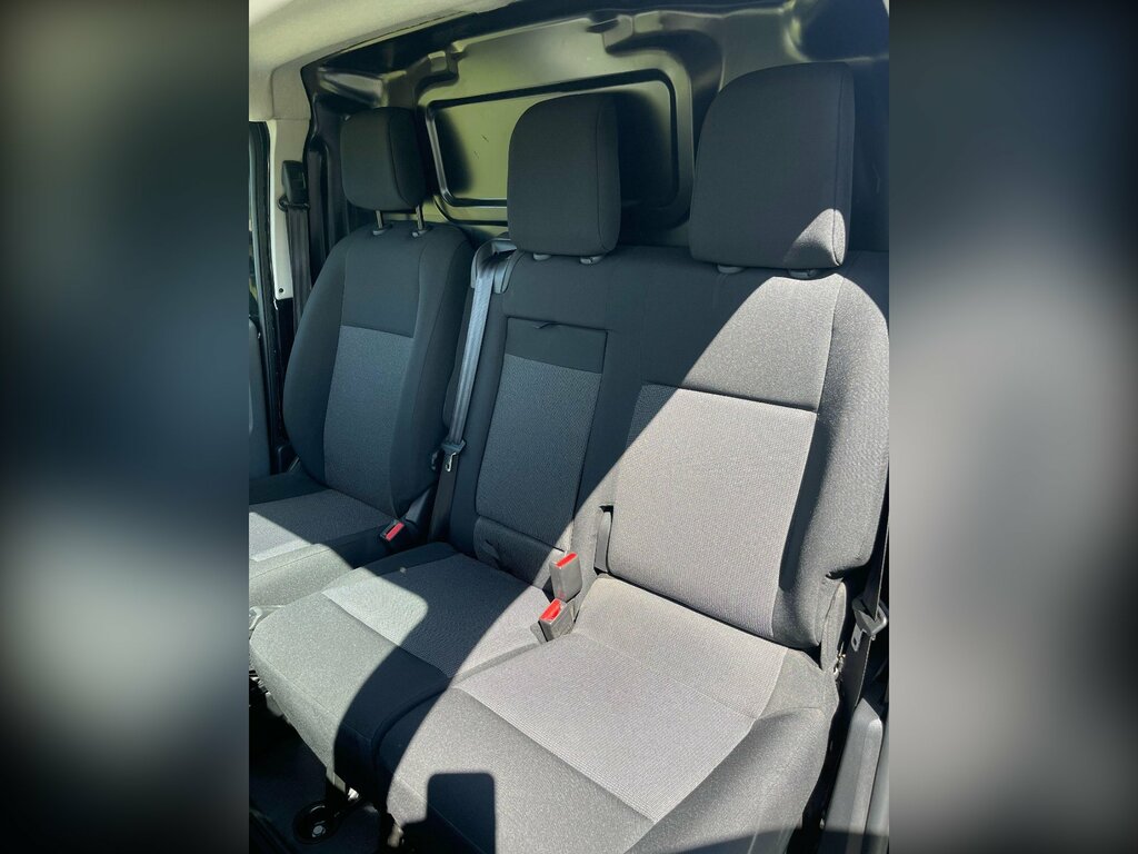 Vauxhall Vivaro 1.5 Turbo D 120Ps Edition L 9 Seat Black #15