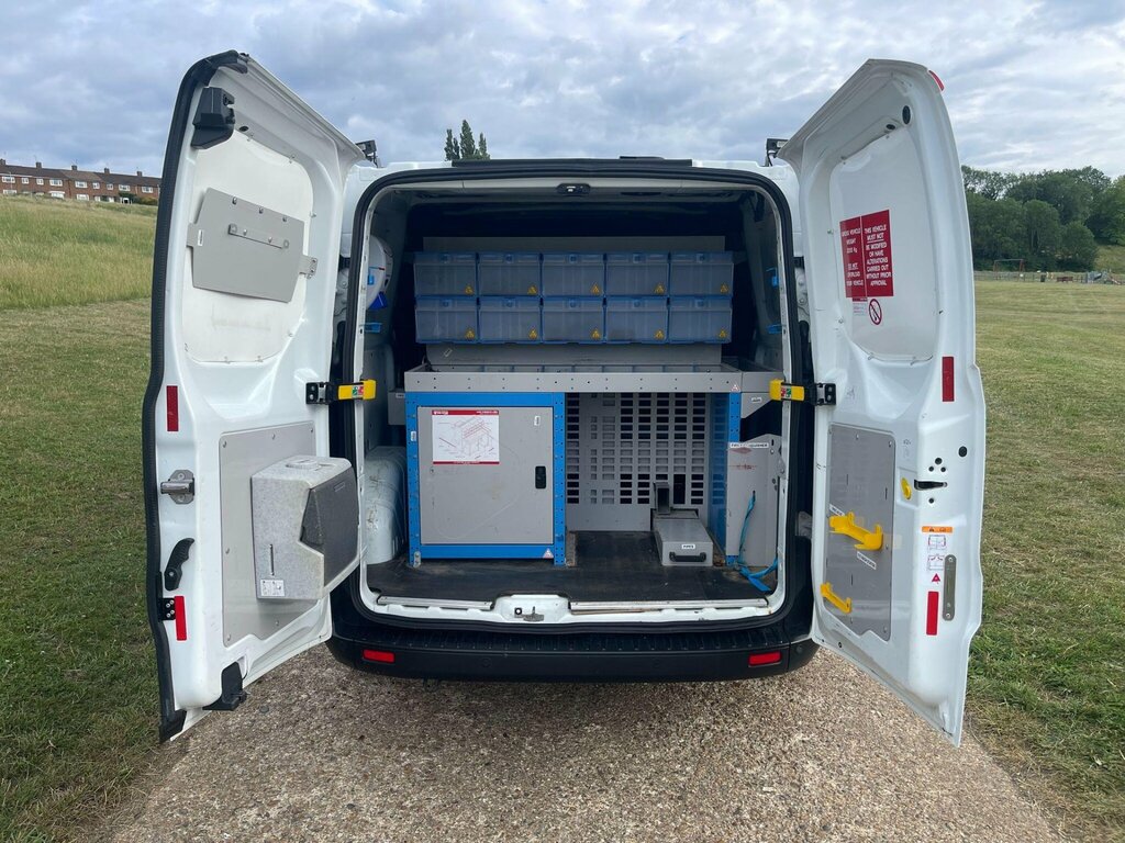 Ford Transit Custom 300 Tdci 130 L2h1 Limited Ecoblue Lwb Low Roof Fwd White #12