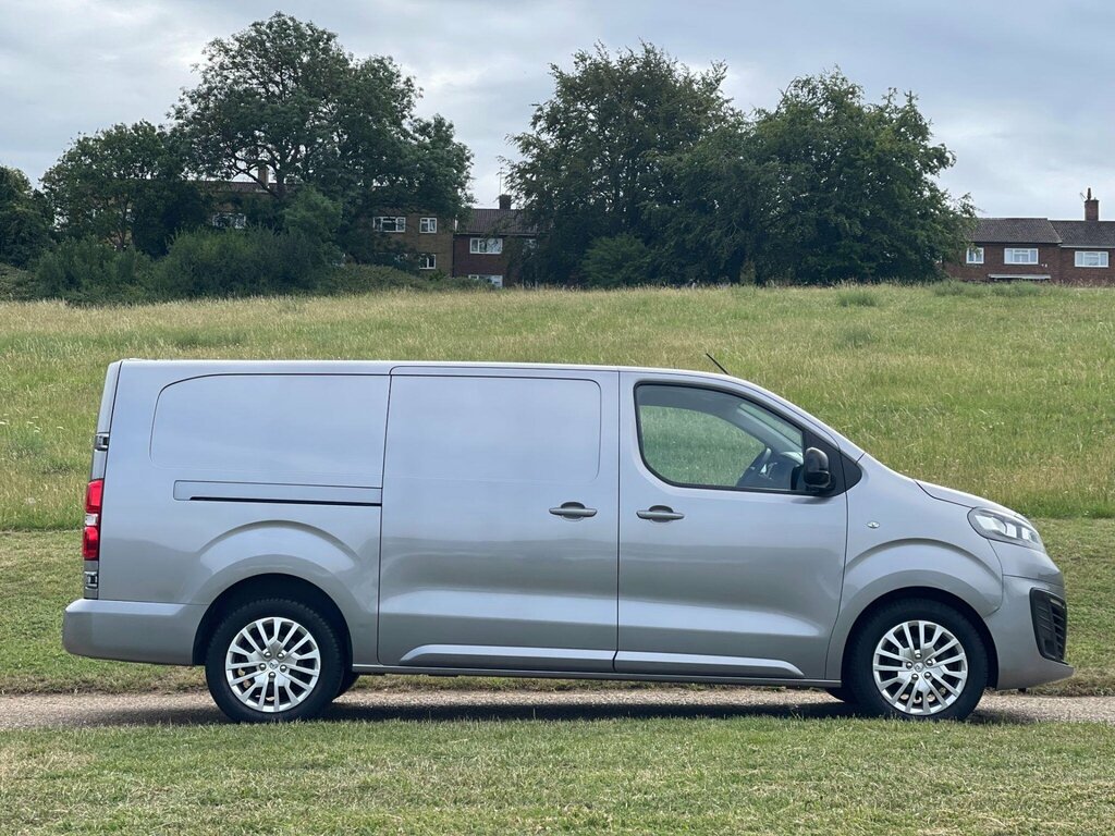 Vauxhall Vivaro 2.0 Turbo D 3100 Pro L2 H1 Euro 6 Ss 6Dr Grey #3