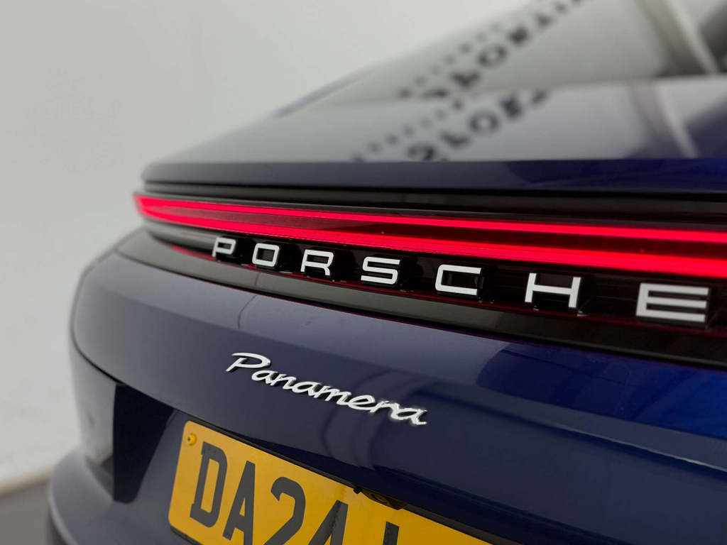 Porsche Panamera V6 E-hybrid 17.9Kwh 4 Platinum Edition Saloon Pdk Blue #23