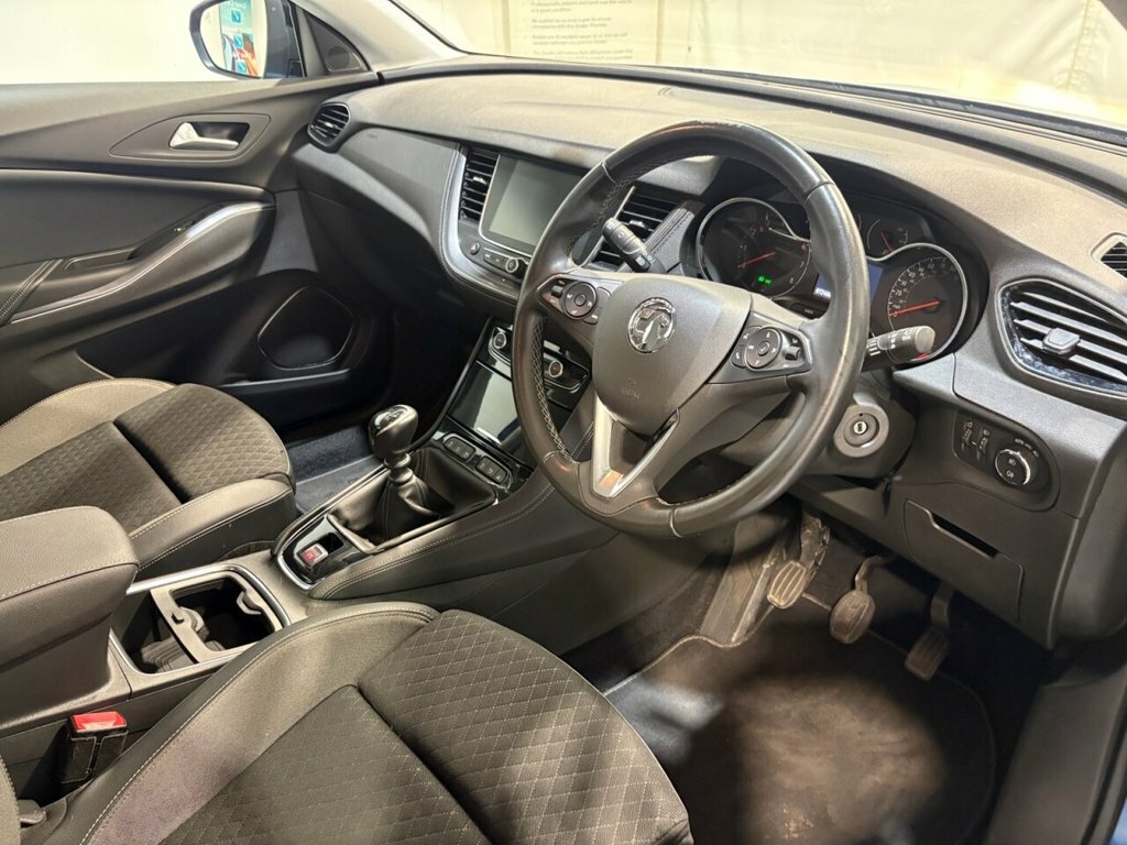 Vauxhall Grandland X 1.2L Sport Nav Blue #3