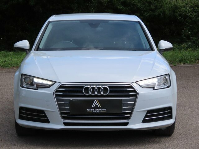 Audi A4 Tdi Ultra Sport White #2