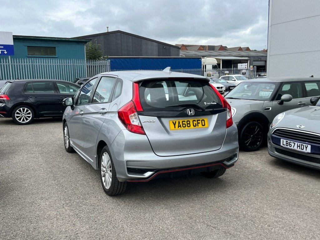 Honda Jazz 1.5L Sport Navi YA68GFO Silver #4
