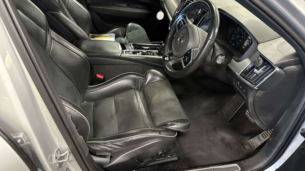 Volvo V90 2.0 T4 Momentum Plus Geartronic Grey #11