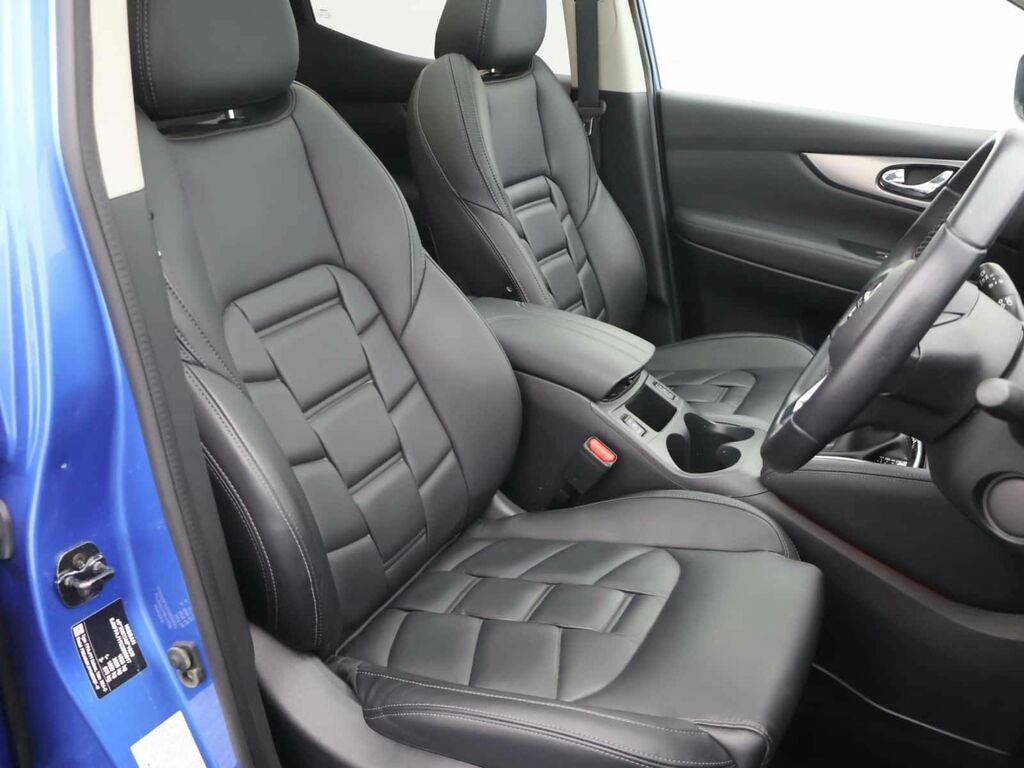 Nissan Qashqai 1.3 Dig-t Acenta Premium White #8