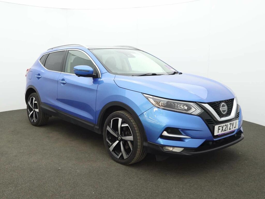 Nissan Qashqai 1.3 Dig-t Acenta Premium White #1