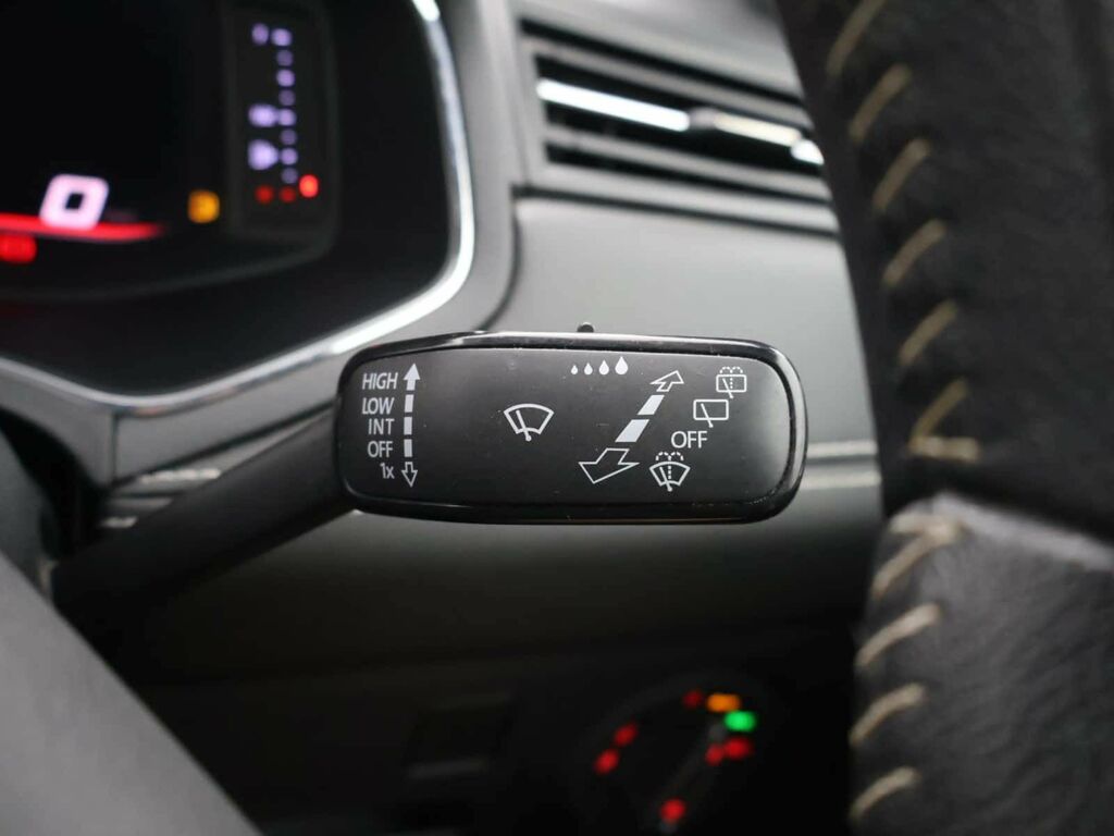 Seat Arona 1.6 Tdi 115 Fr Sport Ez Grey #26