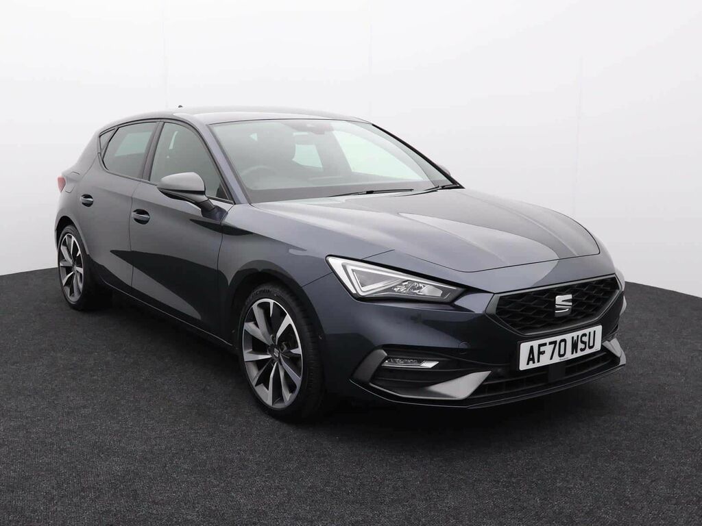 Seat Leon Fr 1.5 Tsi Evo 150Ps Gloss Black Alloys Black #1