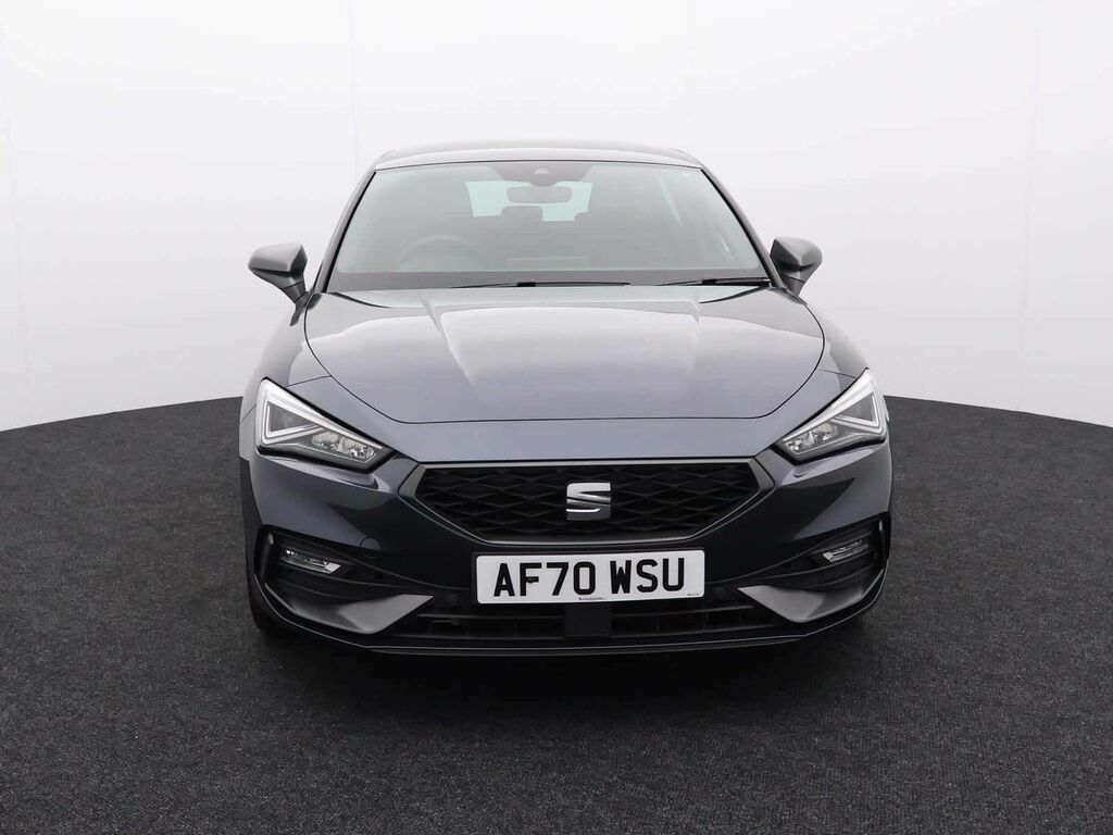 Seat Leon Fr 1.5 Tsi Evo 150Ps Gloss Black Alloys Black #2
