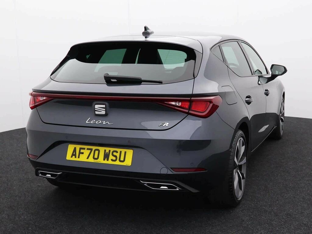 Seat Leon Fr 1.5 Tsi Evo 150Ps Gloss Black Alloys Black #5