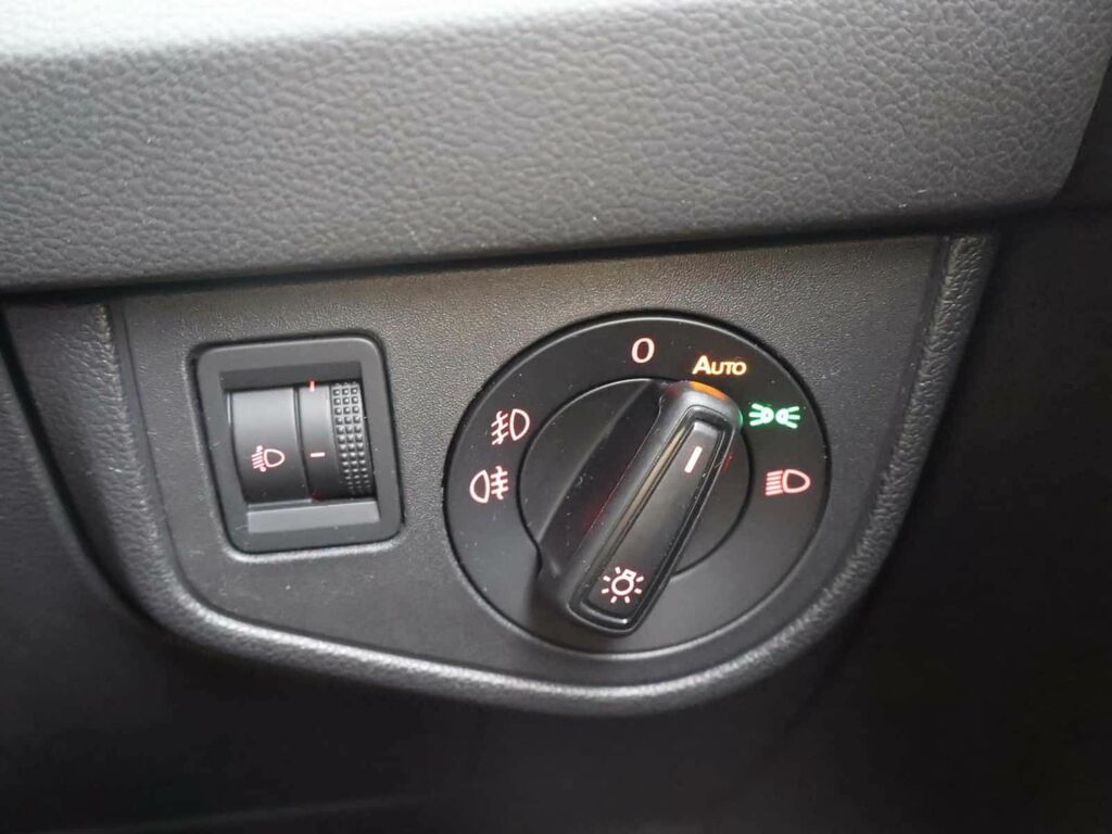 Volkswagen Polo 1.0 Evo 80 Se Silver #22