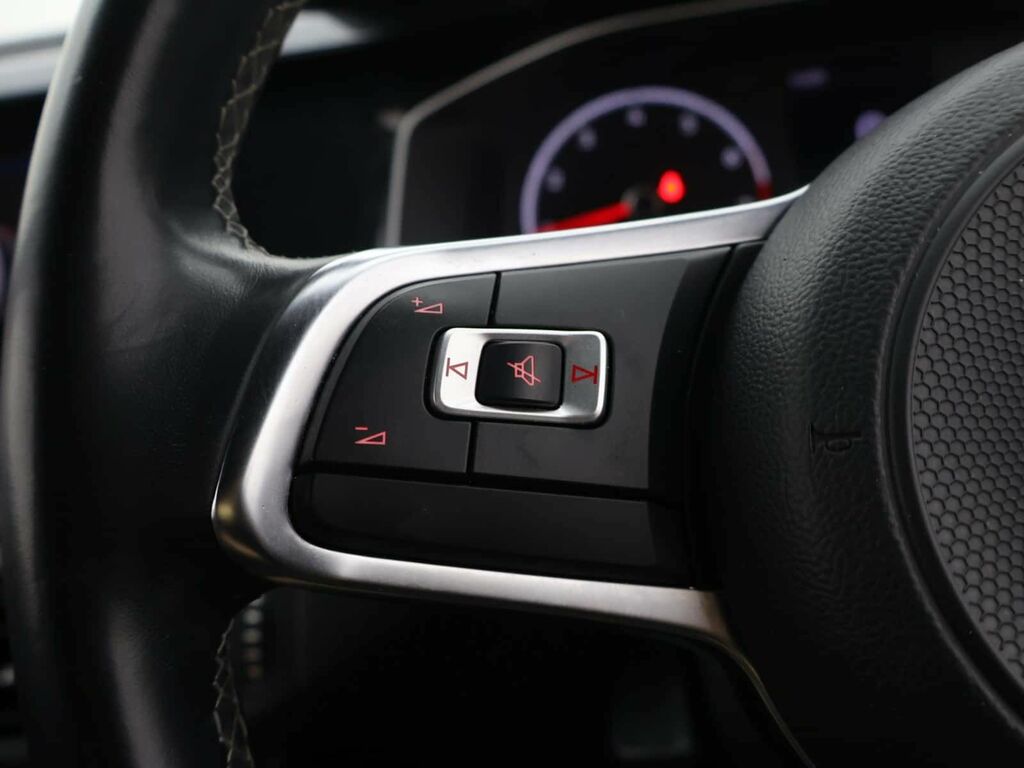 Volkswagen Polo 1.0 Evo 80 Se Silver #18