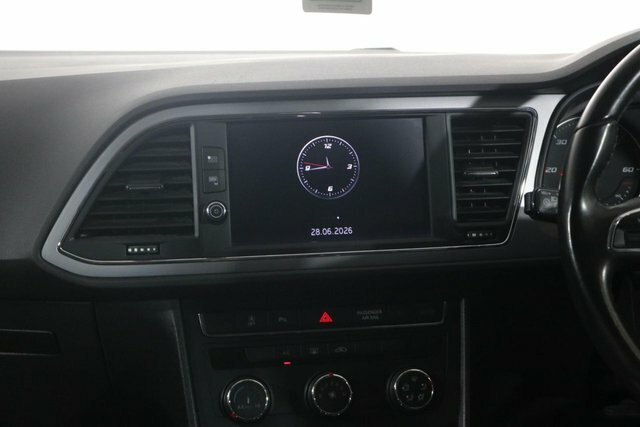 Seat Leon 1.6 Tdi Se Dynamic Hatchback Eur White #4