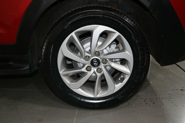 Hyundai Tucson 1.7 Crdi Blue Drive S 2Wd Black #29