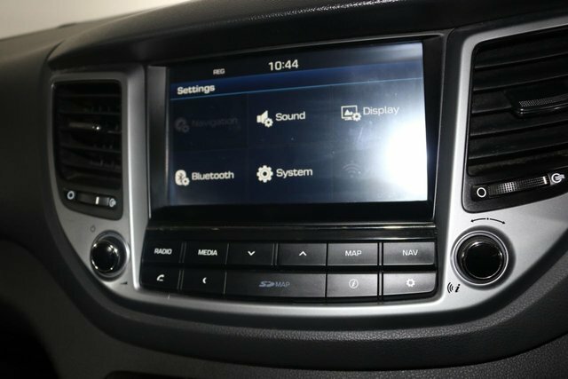 Hyundai Tucson 1.7 Crdi Blue Drive S 2Wd Black #34