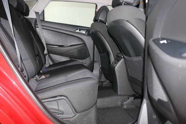 Hyundai Tucson 1.7 Crdi Blue Drive S 2Wd Black #11