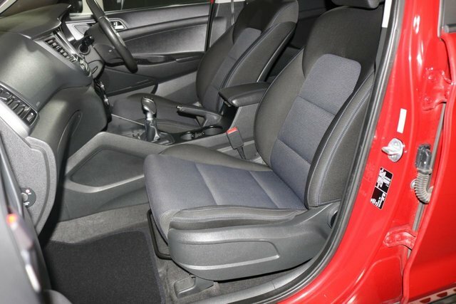 Hyundai Tucson 1.7 Crdi Blue Drive S 2Wd Black #16