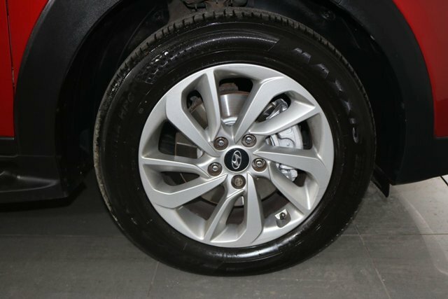 Hyundai Tucson 1.7 Crdi Blue Drive S 2Wd Black #27