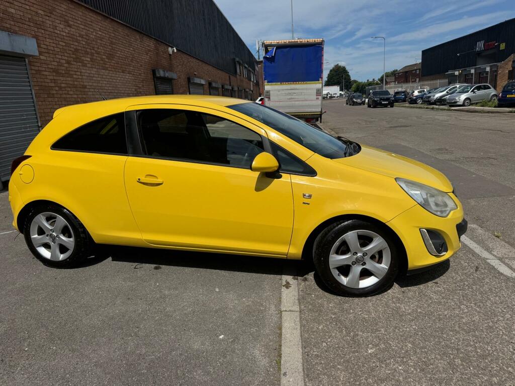 Vauxhall Corsa Sxi Yellow #4