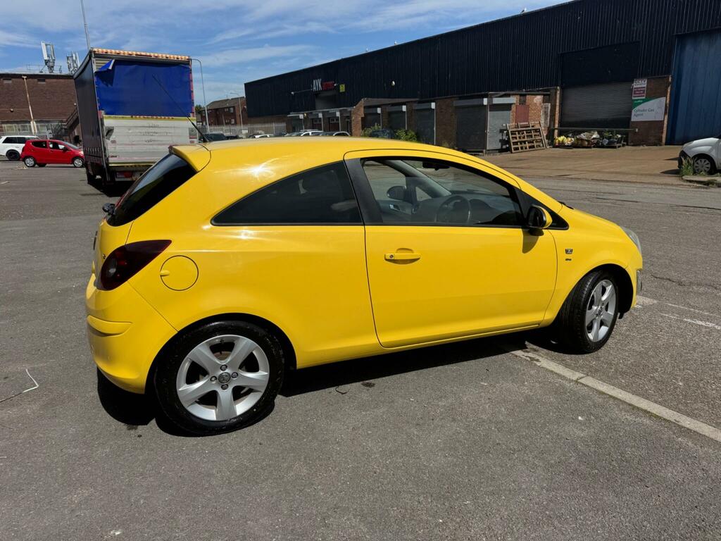 Vauxhall Corsa Sxi Yellow #6
