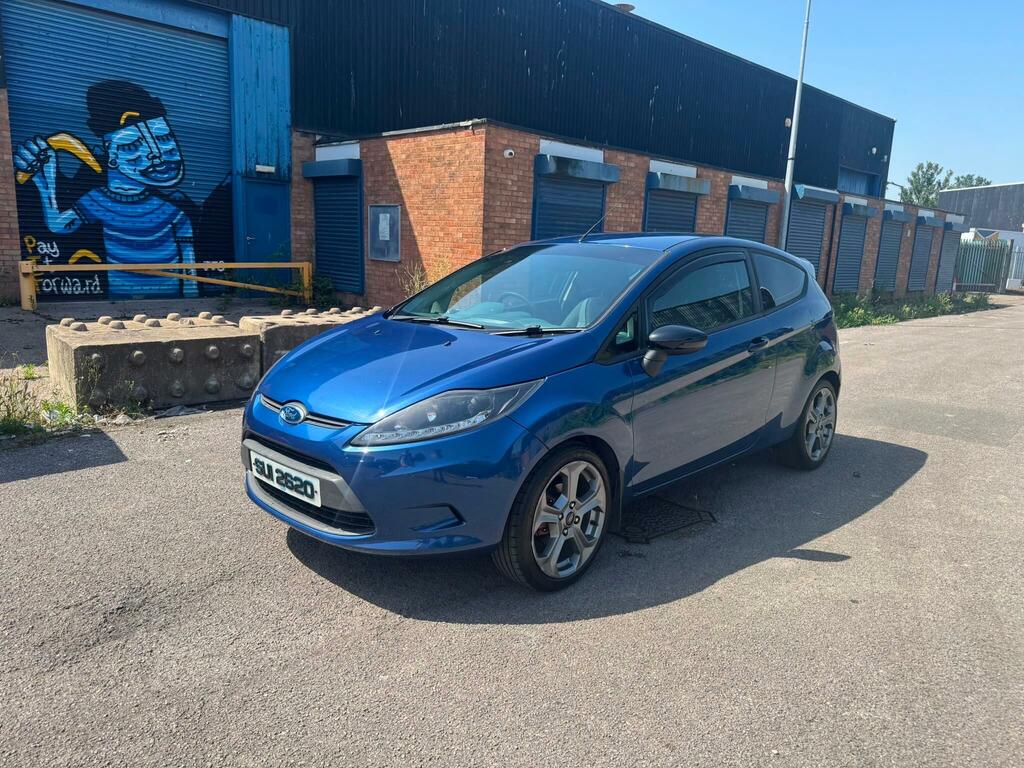 Ford Fiesta Style Blue
