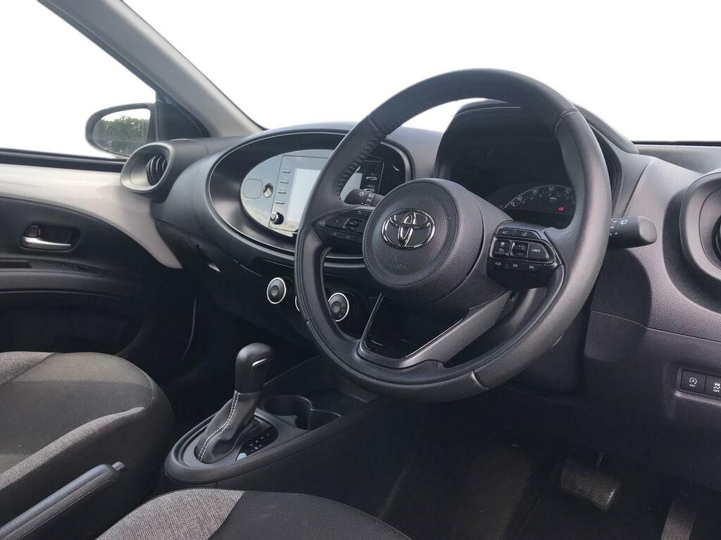 Toyota Aygo X 1.0 Vvt-i Pure WIG9710 White #4