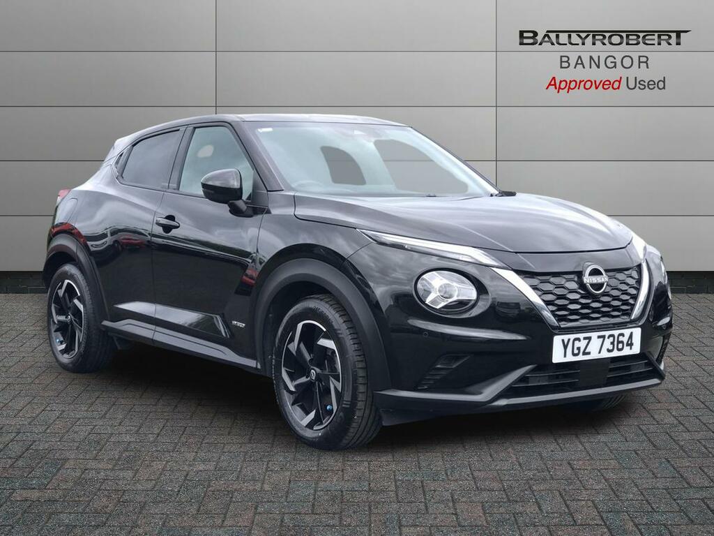 Nissan Juke 1.6 Hybrid N-connecta Black